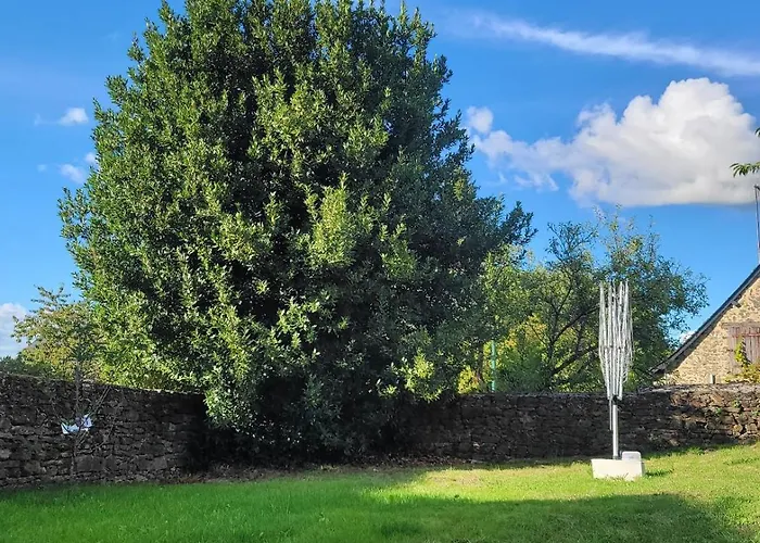 Ferienhaus Charming In A Typical French Village Saint-Christophe-du-Luat